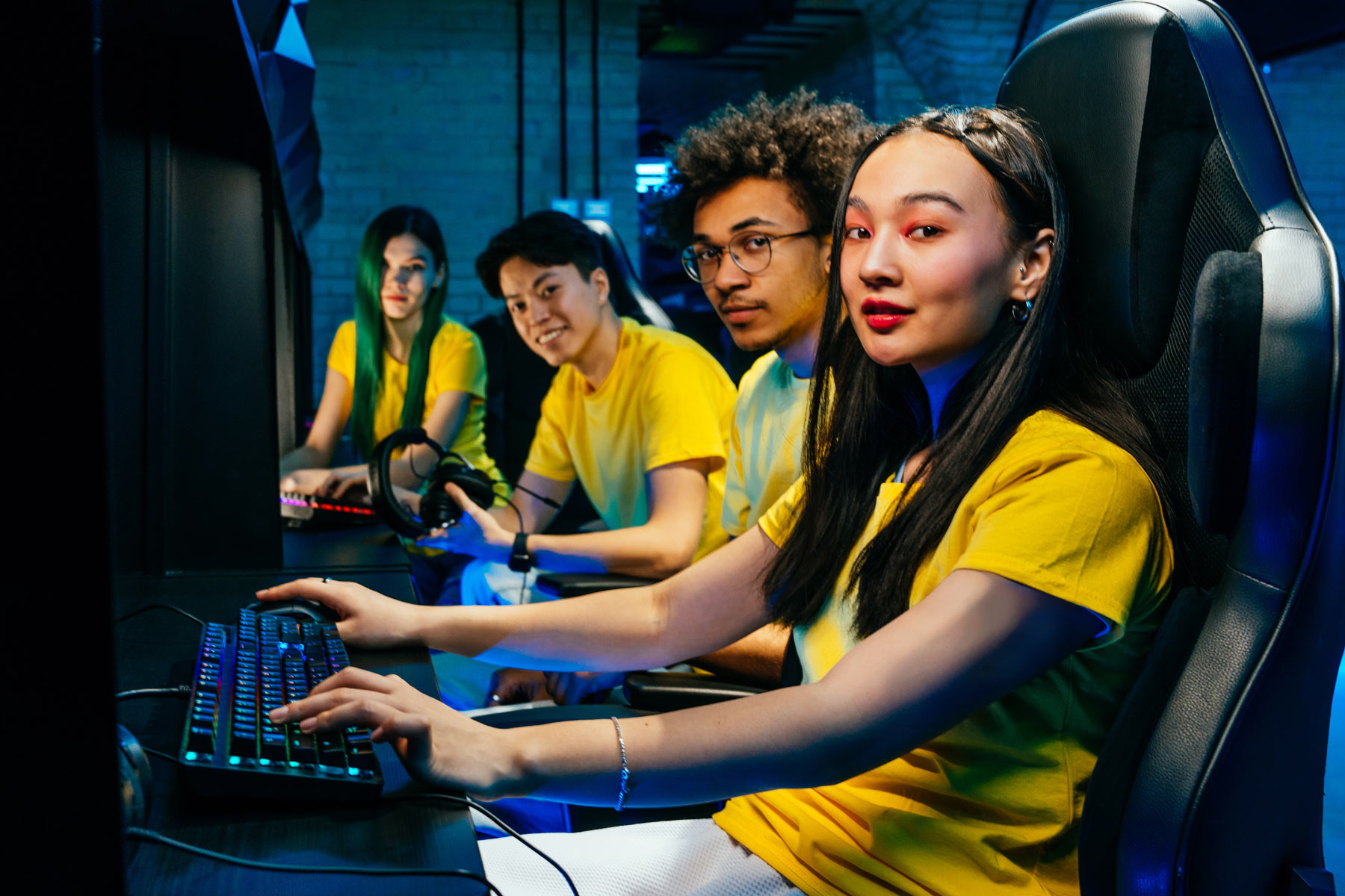 Gaming Gaming